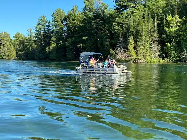 Boating on Green River 